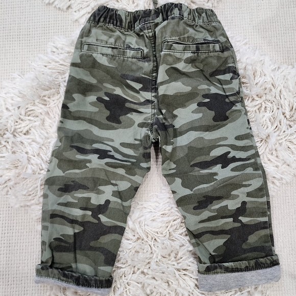 Gap, two, 2T boys fully lined pants blue and Camo (EUC) - Picture 5 of 10